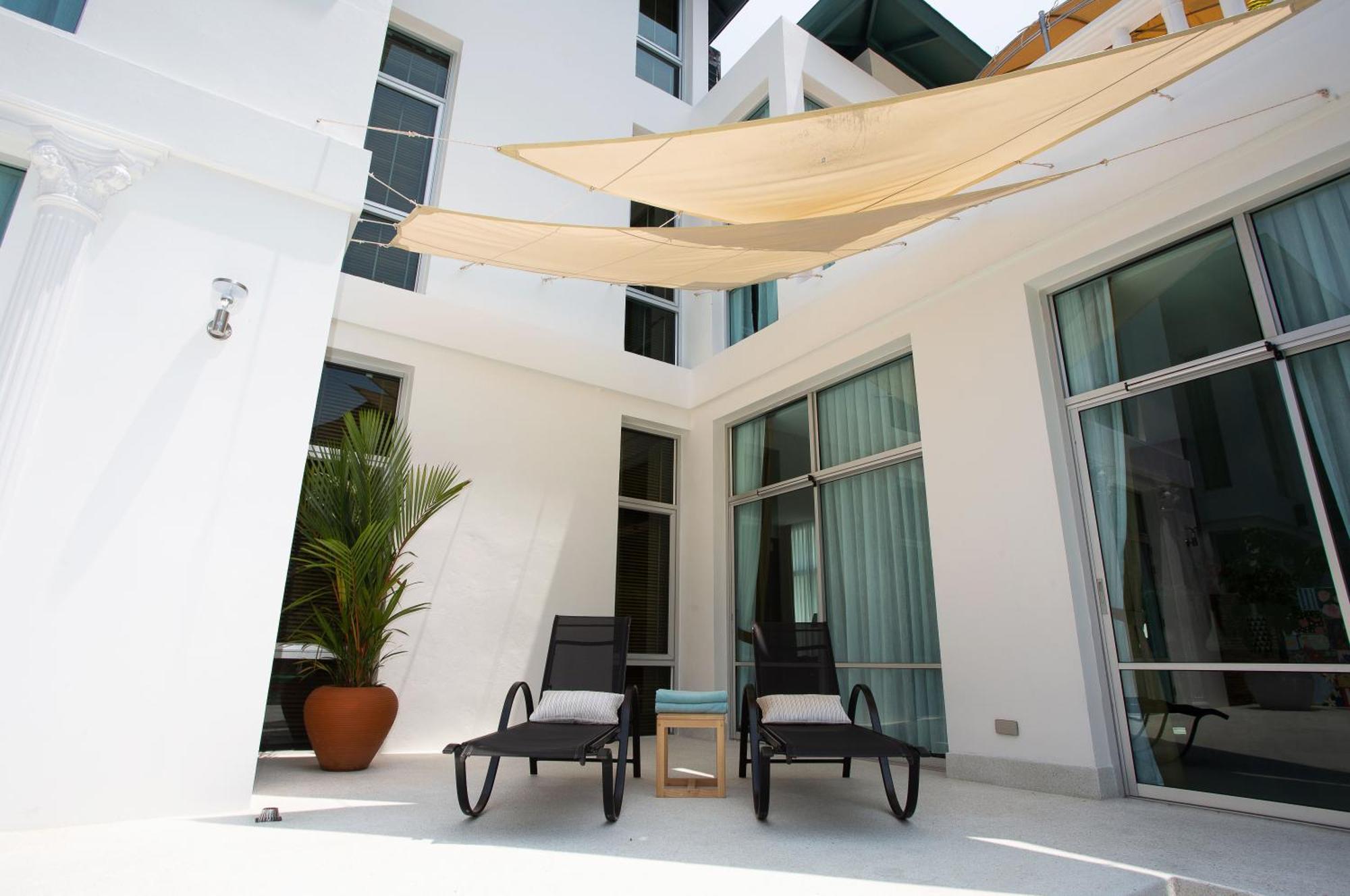 Nagawari Art Maldives Pattaya Villa Nacsomtien Kültér fotó