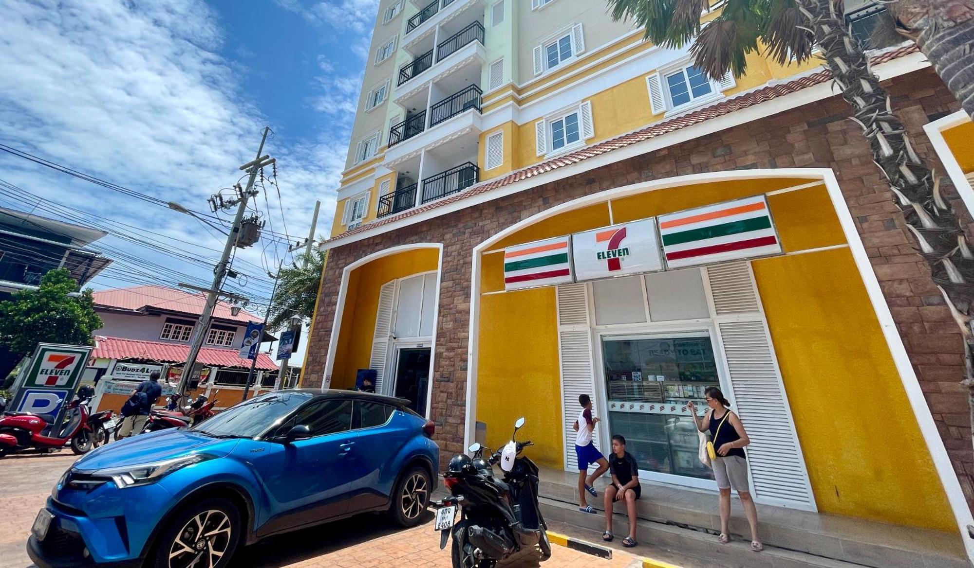 Nagawari Art Maldives Pattaya Villa Nacsomtien Kültér fotó